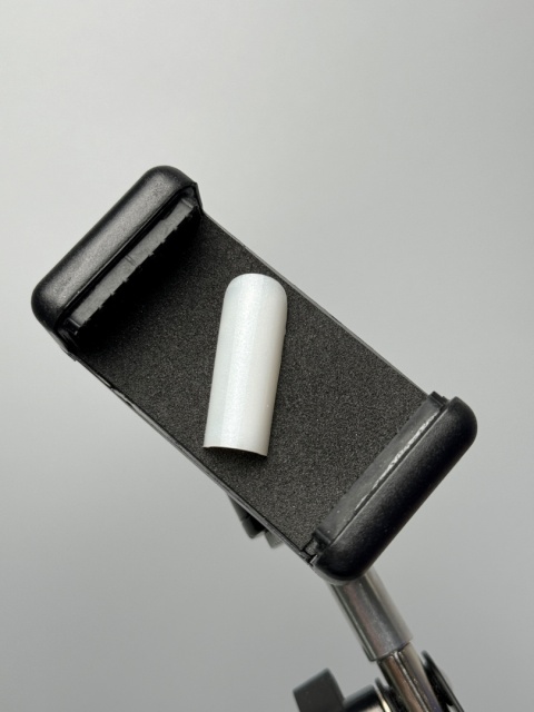 DA'23 COVER BASE BB #12, 15 ml - kamuflująca baza hybrydowa z mikrobrokatem (mleczny biały)